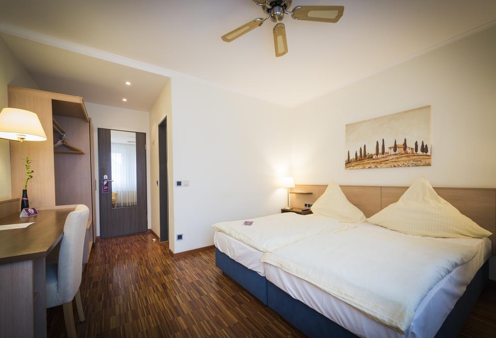 Hotel Luecke Rheine Luaran gambar
